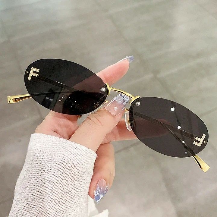 Zara Veil